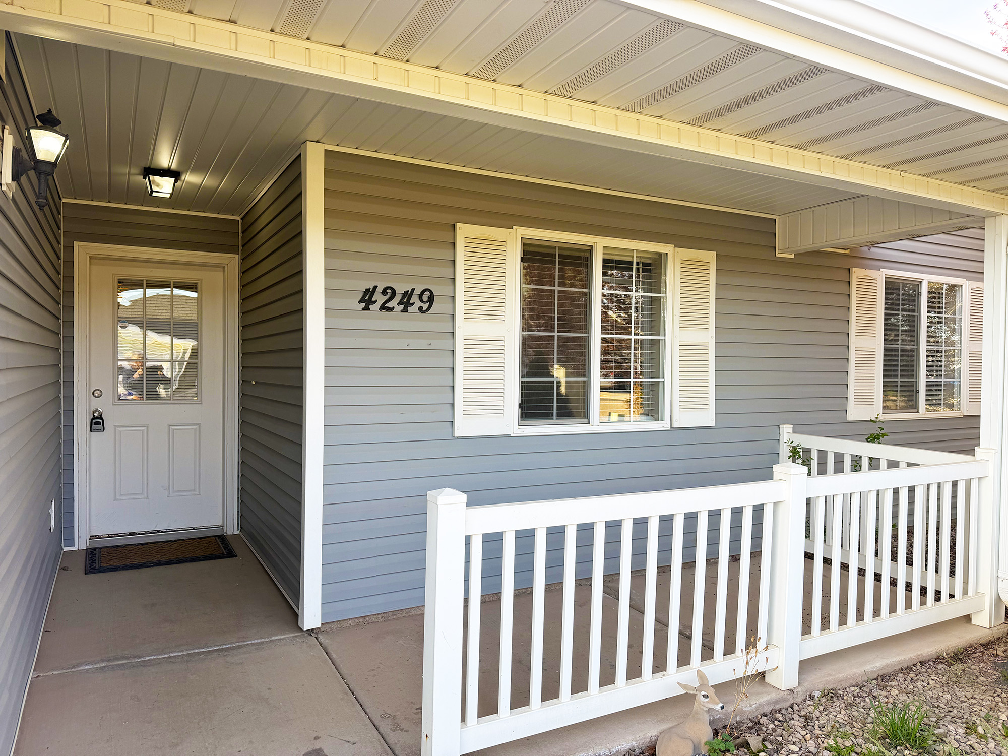 Front patio seating area